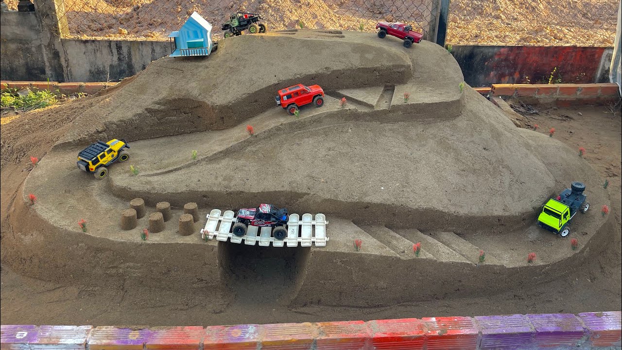 RC Cars Extreme Mountain Challenge | Tiny Cars vs Giant Hill!🔥🏜️