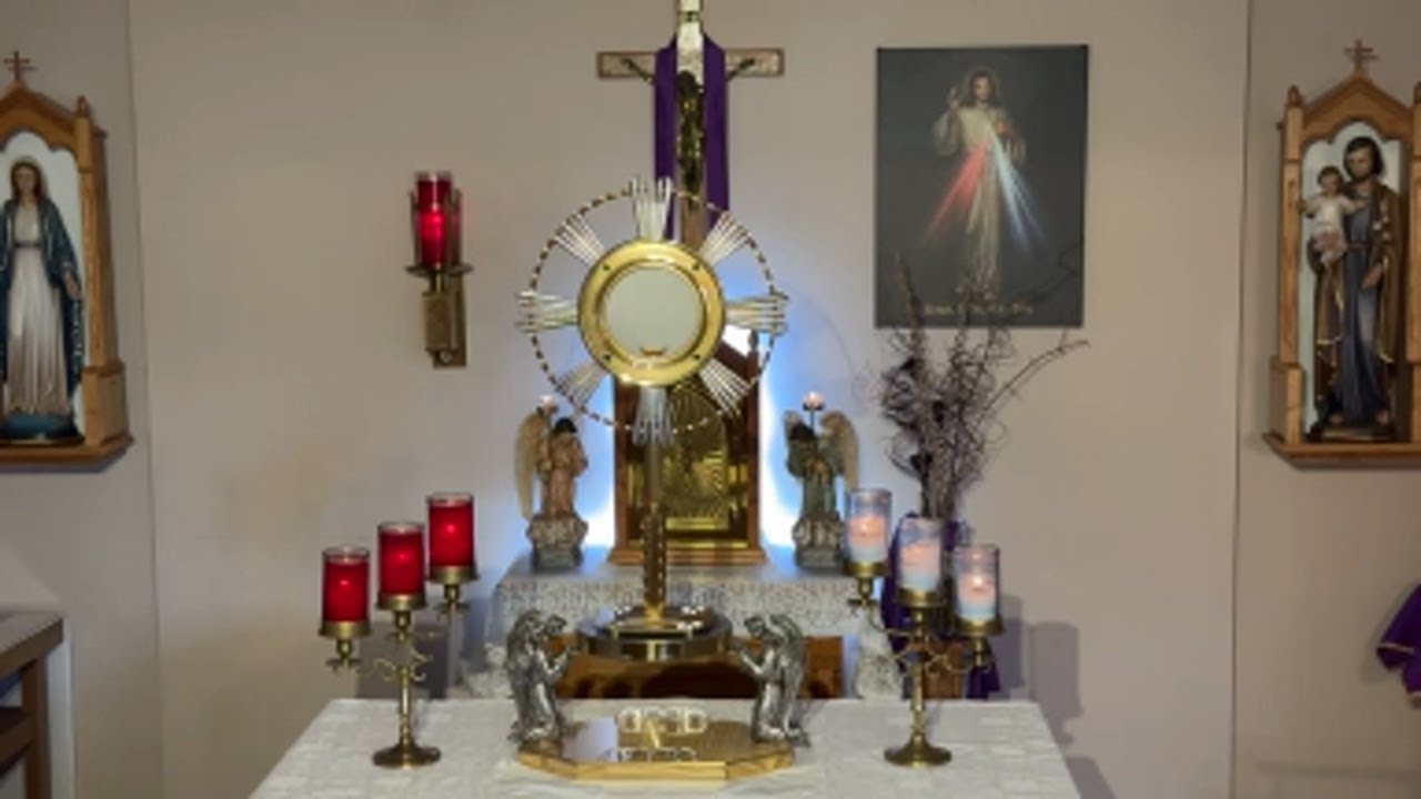 LIVE Eucharistic Adoration - Sisters of Divine Mercy