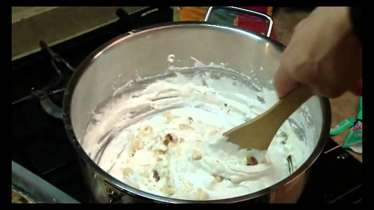 Il torrone - Italian Nougat - with English subtitles
