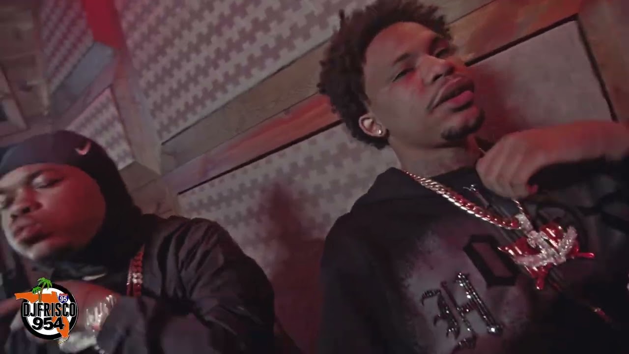 Lil Crix & Bloodhound Q50 - Geek (Fast)