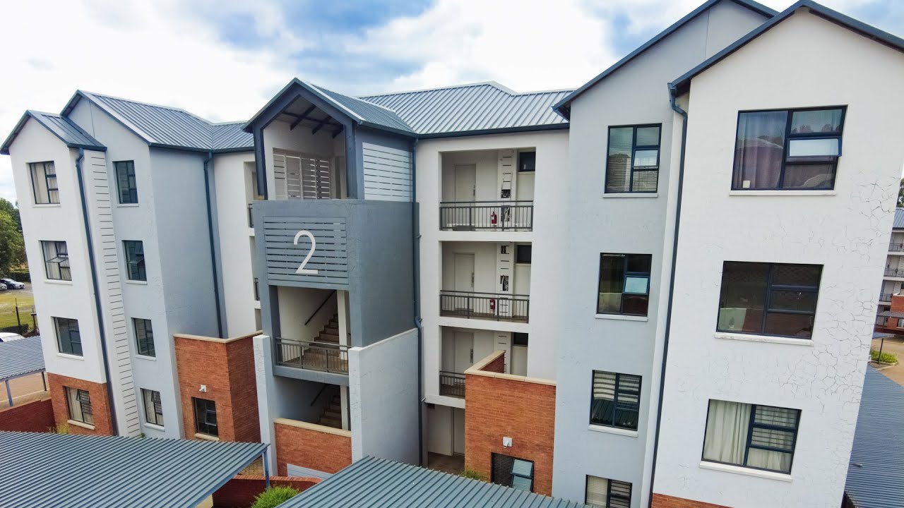 2 Bedroom For Sale | Lombardy Estate
