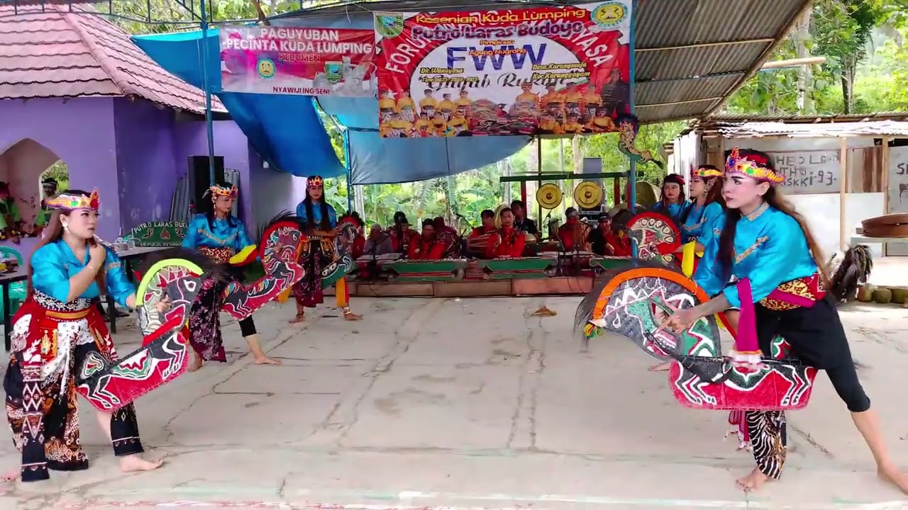 Ebeg Putro Laras budoyo live dk.wanayasa ds.karangmaja kec.karanggayam kab.kebumen