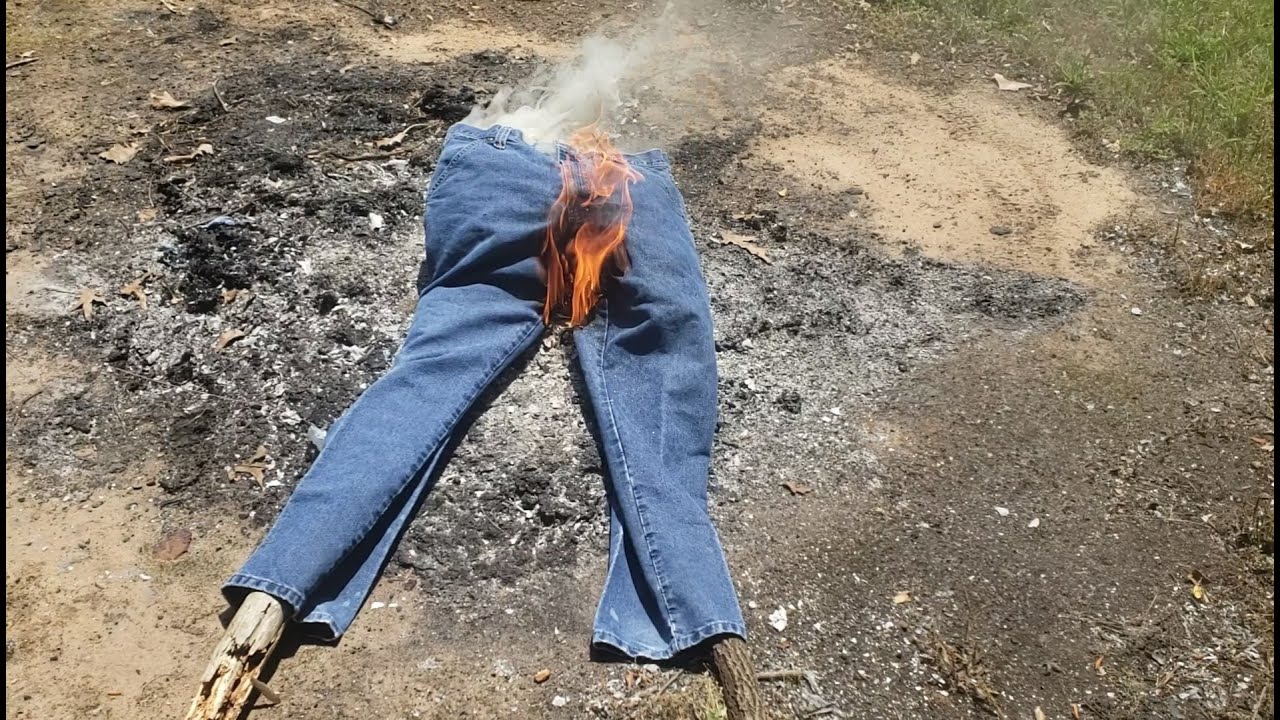 Burning Stuff 922: Stuffed Jeans