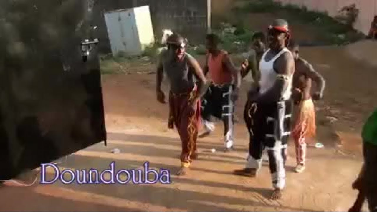 Doundouba folkoulor guin&eacute;en