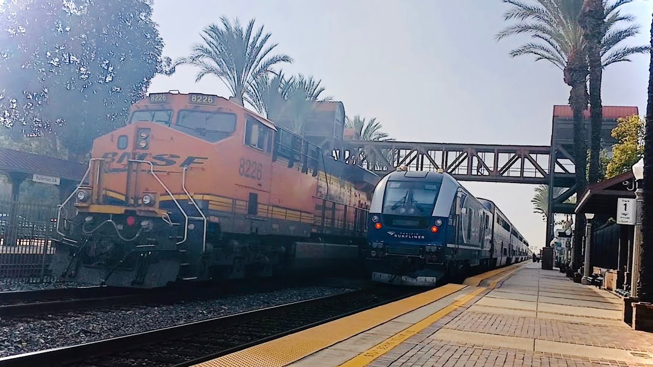 Railfanning at Fullerton Station on 11/2 