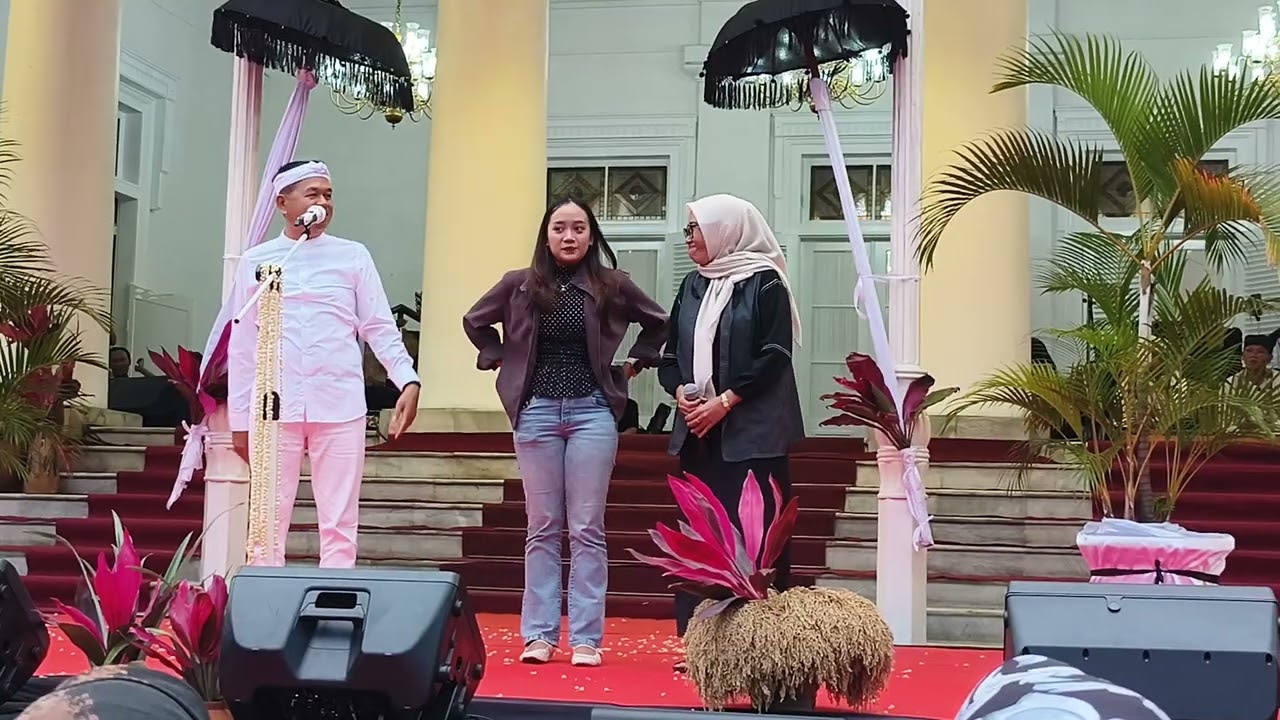 BAPAK AING DI ACARA NGABUBURIT BUKBER DI BALE PAKUAN BANDUNG