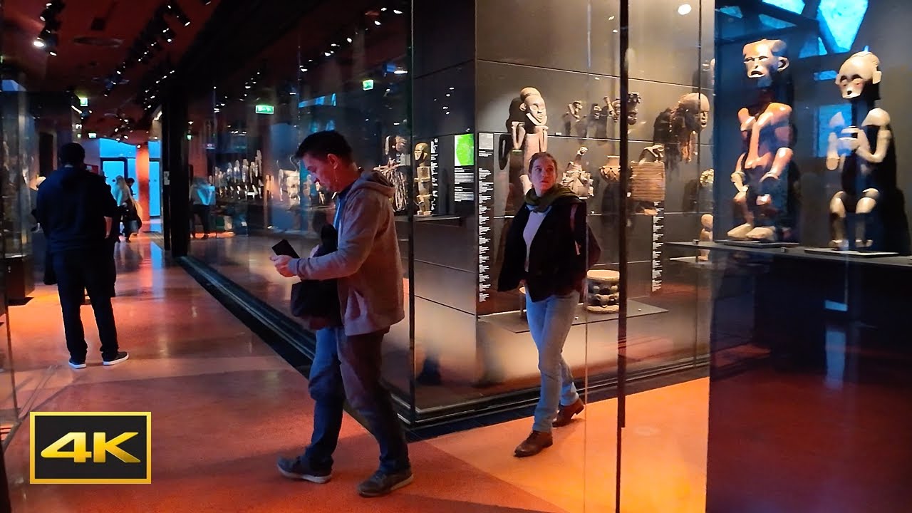 Paris Musée du Quai Branly - Jacques Chirac (4K 60fps)