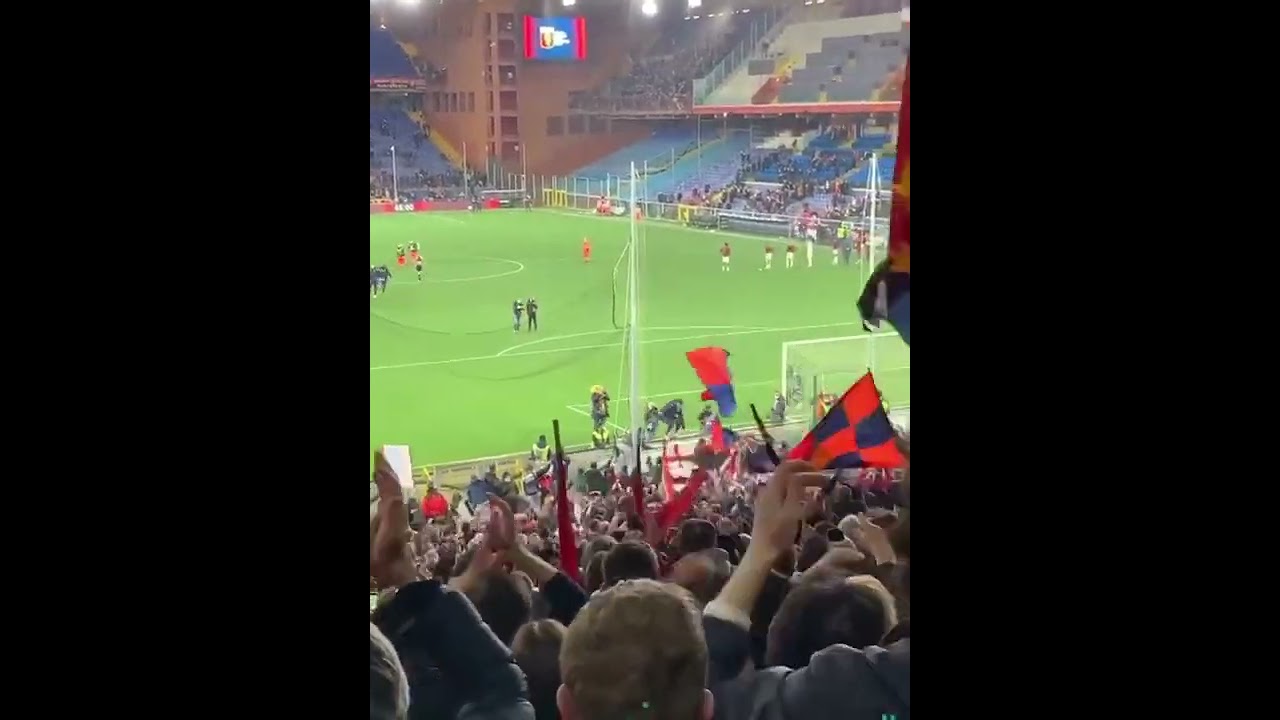 Blessin esalta la curva ❤️💙