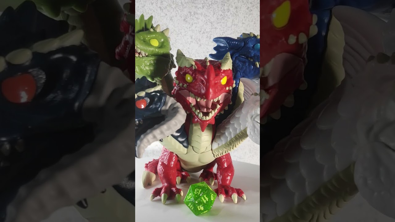 NYCC 2021 - Funko Dungeons and Dragons Tiamat