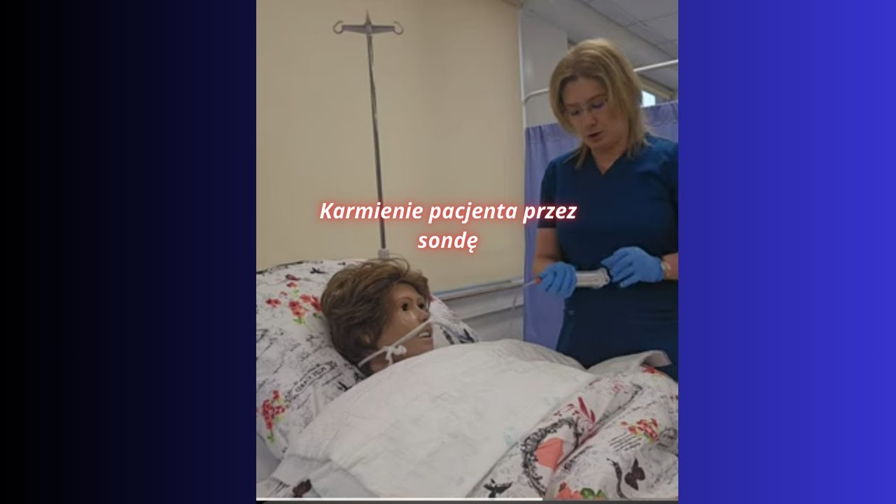 @MariolaSzlek Karmienie pacjenta przez sondę