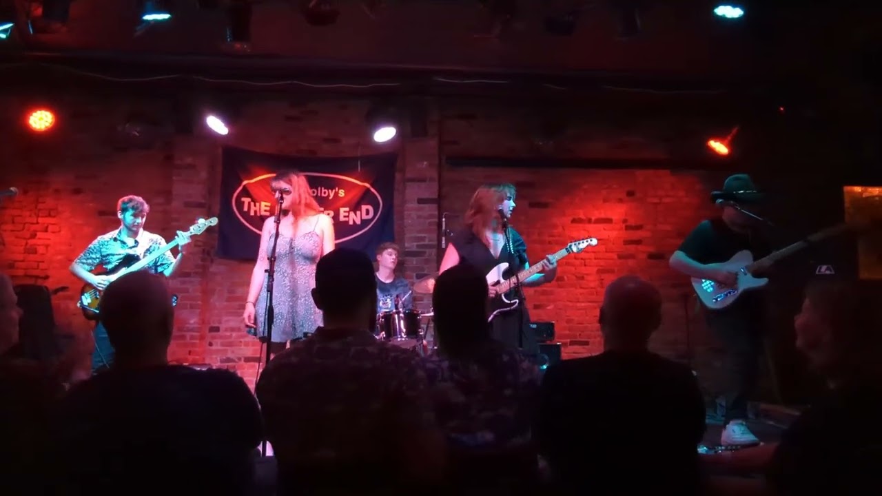 Seeing Double - Leah (1st verse/chorus only) (2022-06-04 NYC)