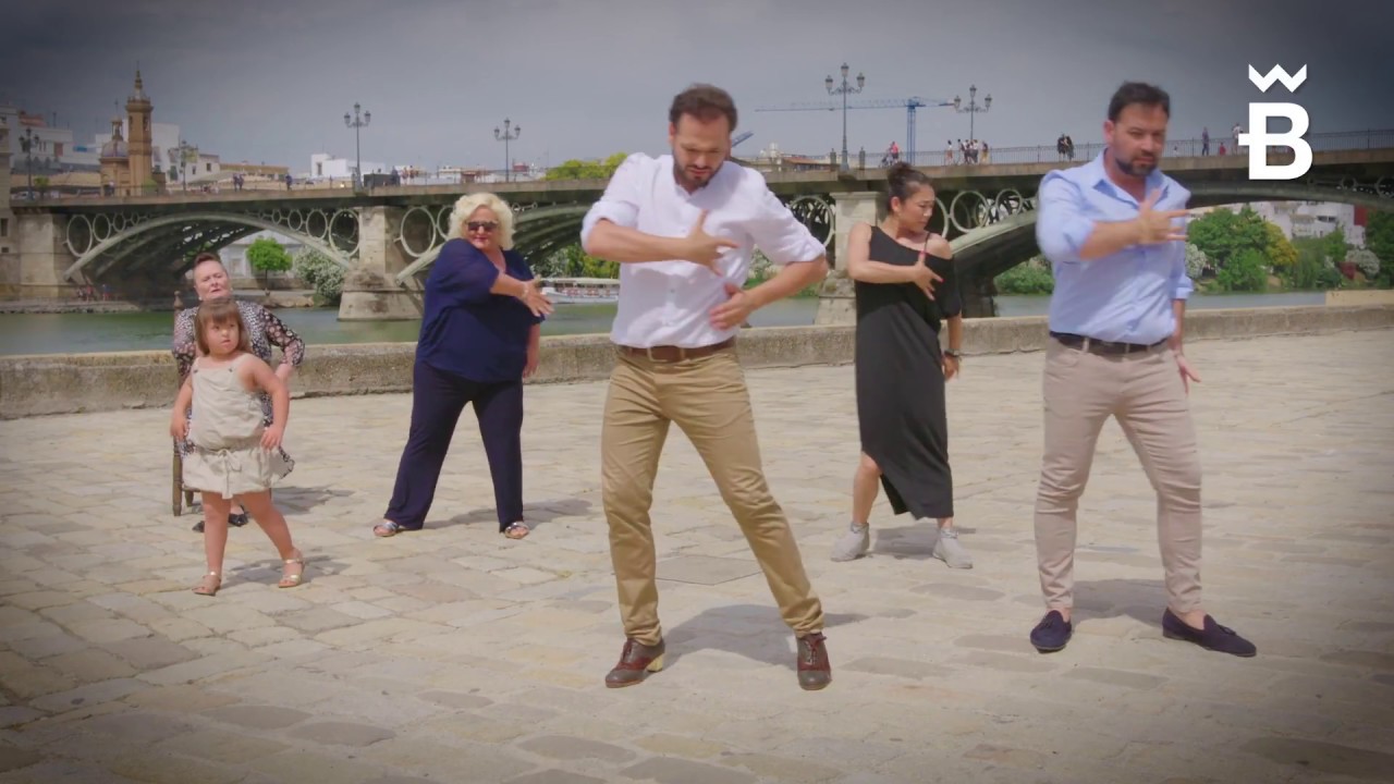 Coreografía de José Galán para el flashmob de la XX Bienal