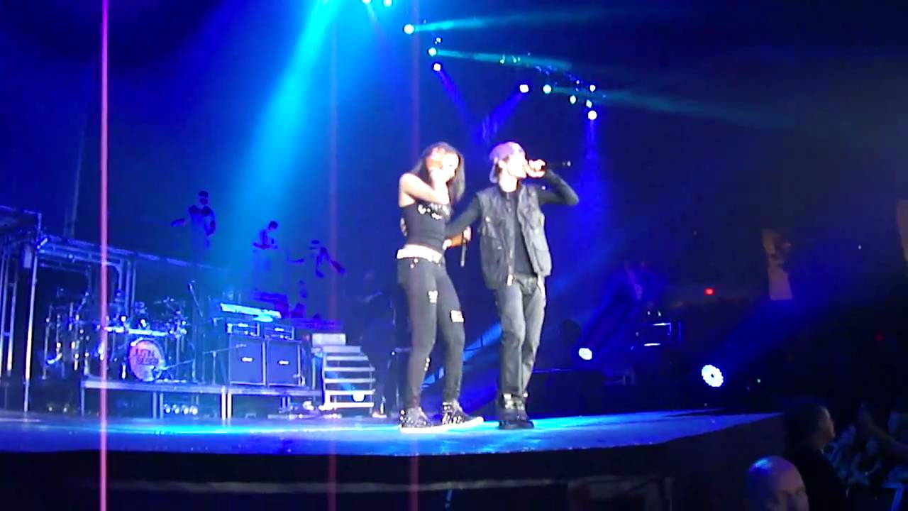 Overboard- Justin Bieber, Jasmine V Norfolk,VA FRONT ROW