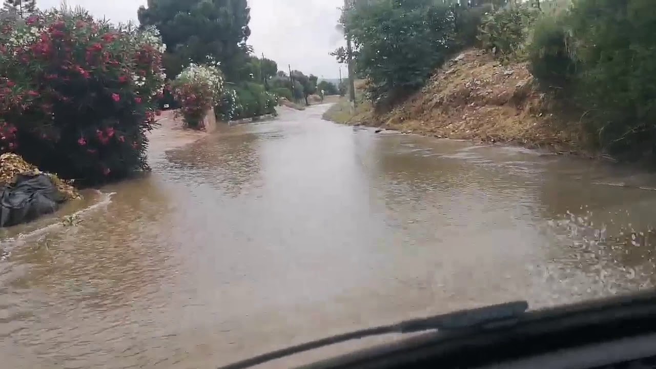 Bενετία η Βάρη, ο κακός χαμός στο ρέμα Κόρμπι, καφέ η ανατολική παραλία της Βάρκιζας!
