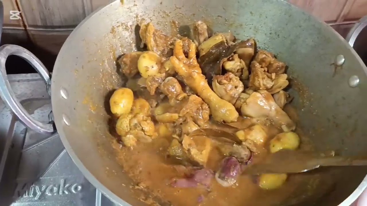 মুরগির মাংস 👍আর পালং শাক দিয়ে টেংরা মাছের ঝোল👍 রান্নারেসিপি 🥰