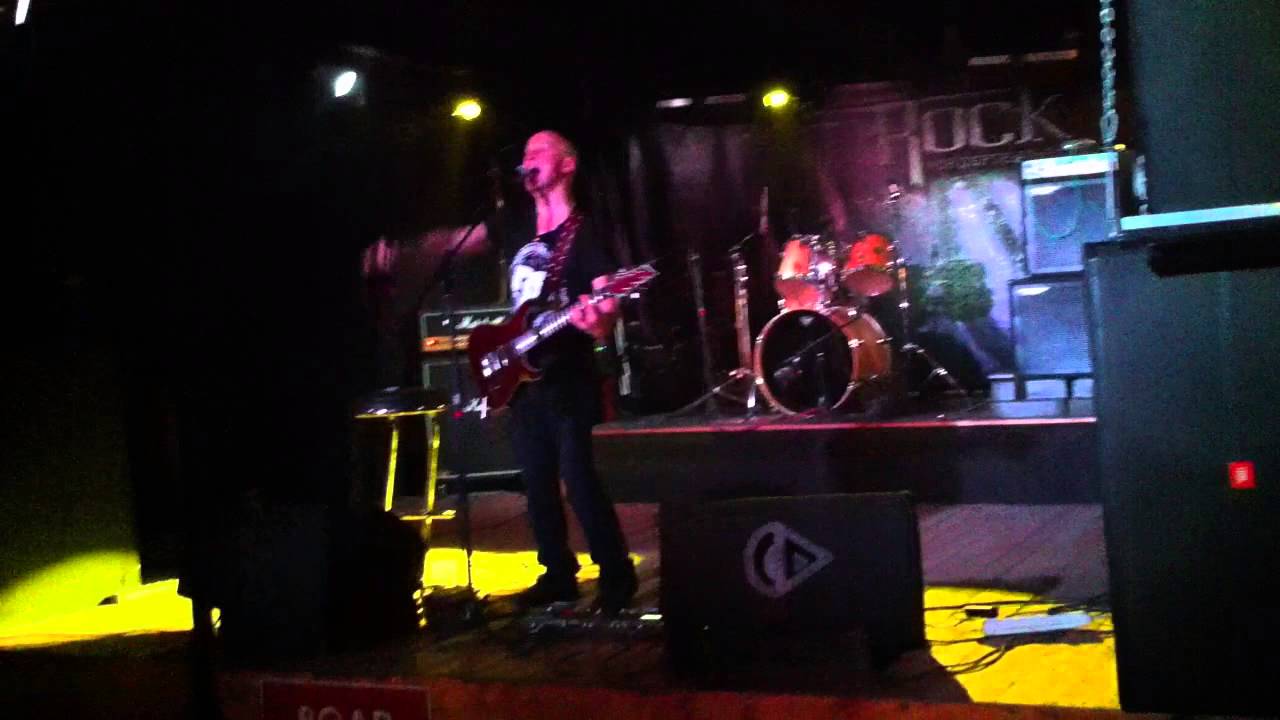 ВАЛЕРИЙ ГАИНА - Завтра (live Волгоград 2014)
