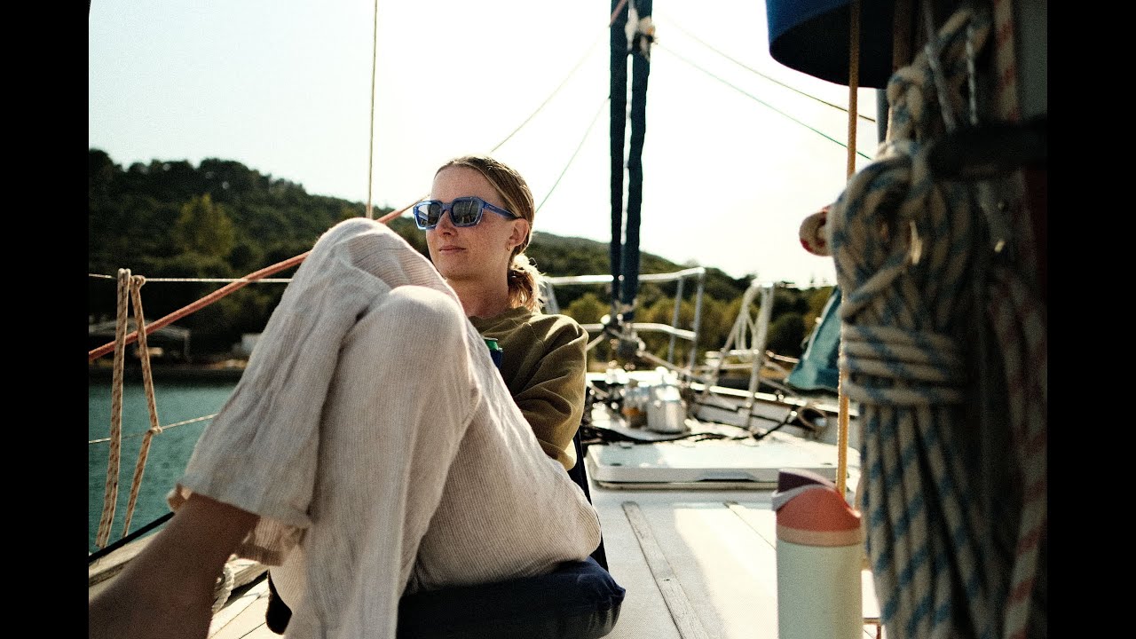 A week in the life on our Endurance 37: stuck in the marina with engine maintenance