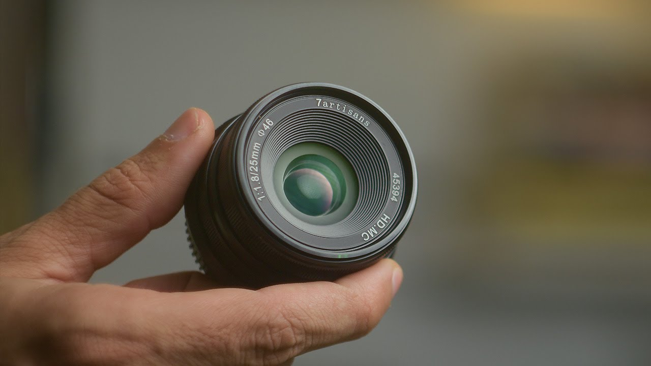 Essa lente de R$500 Entrega Muito - 7Artisans 25mm f1.8