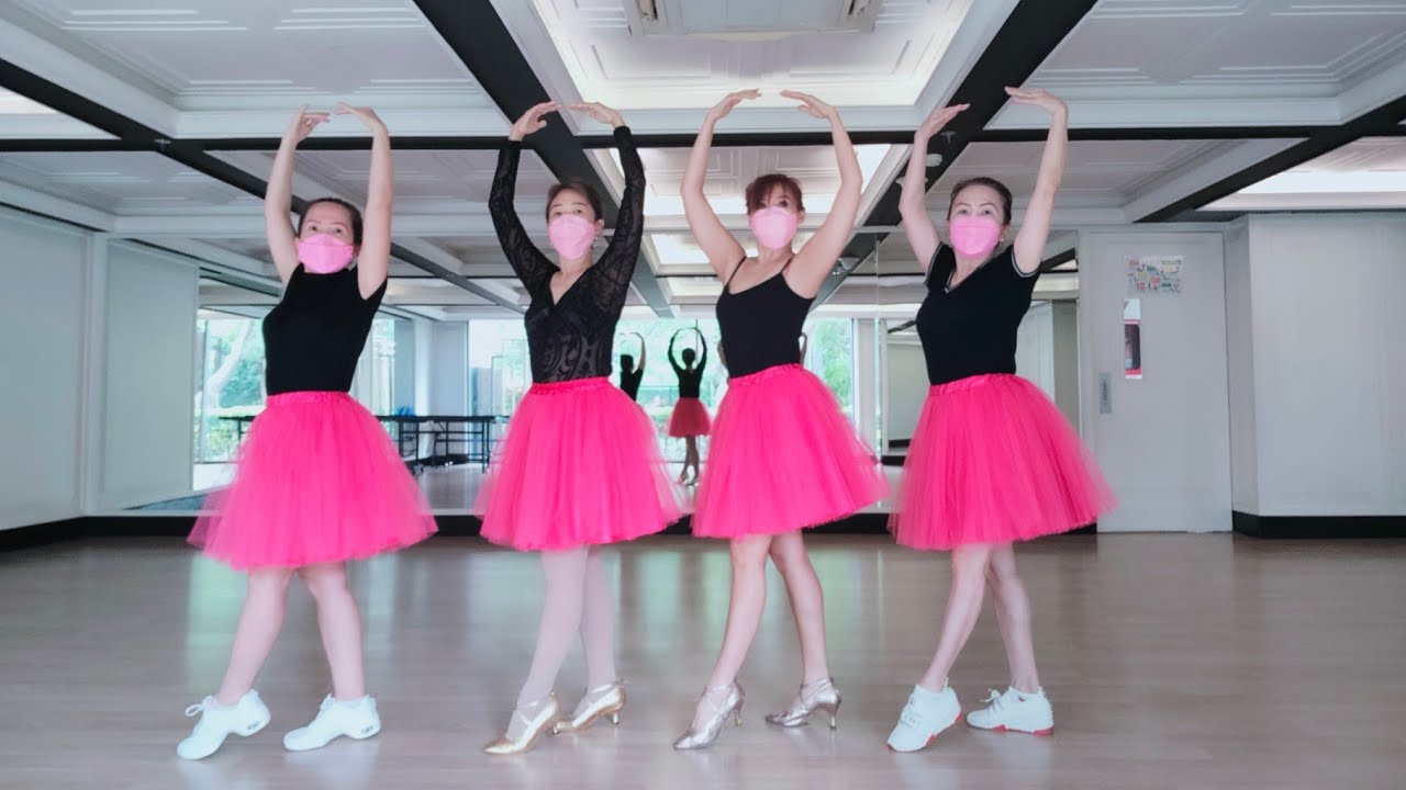Que Sera Sera Line Dance ( Demo by Indah LD Mansion )