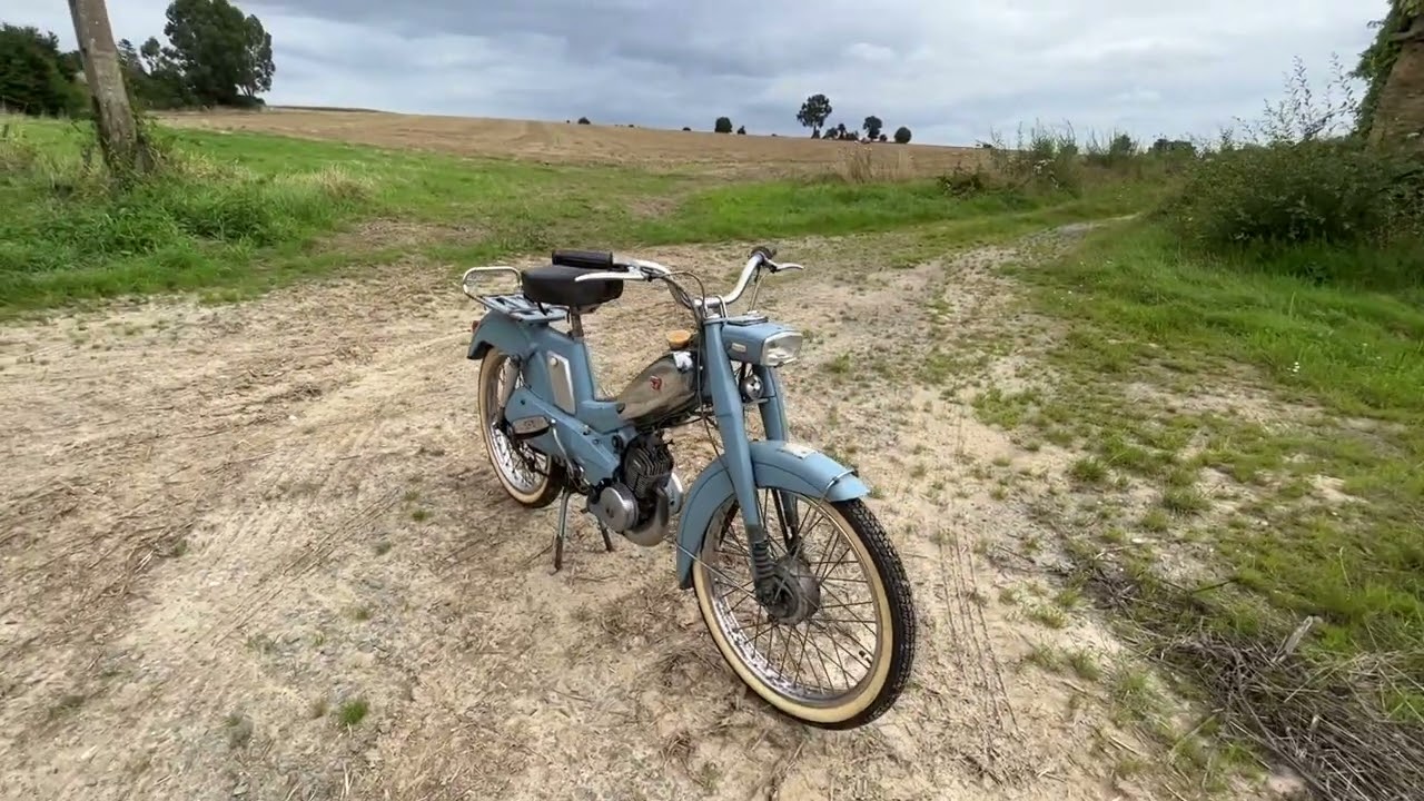 AV88 Motobécane Mobylette