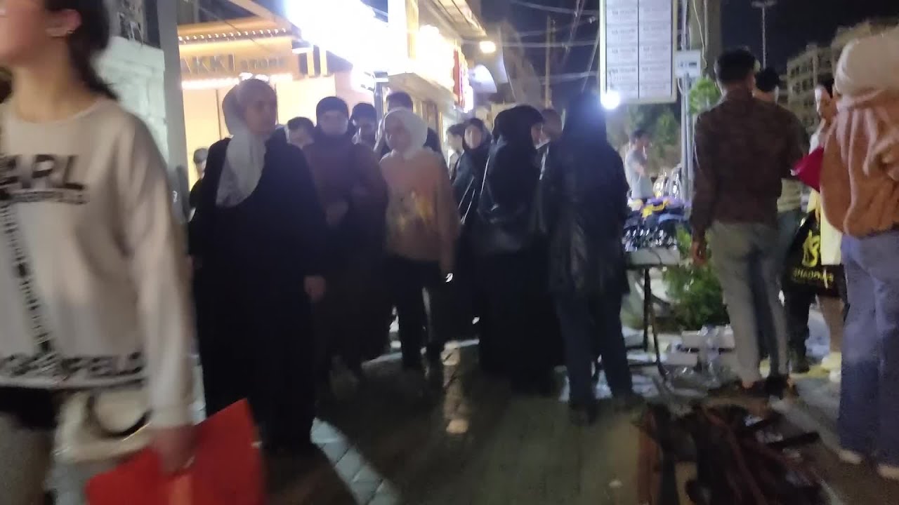 كاميرا تلفزيون سوريا تجول في أسواق مدينة حلب ليلة عيد الفطر.. كل عام وأنتم بألف خير