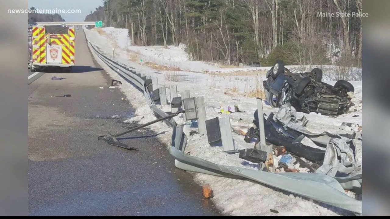 Massachusetts man dies in highway crash