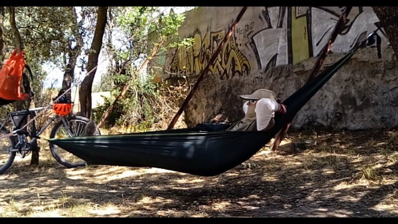 Hamaca - 07 - Montaje a la Española, en un solo árbol - Hammock