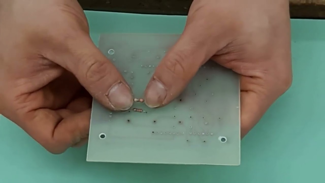 Plexiglass Project 4: Soldering Your Resistors to the Circuit Board