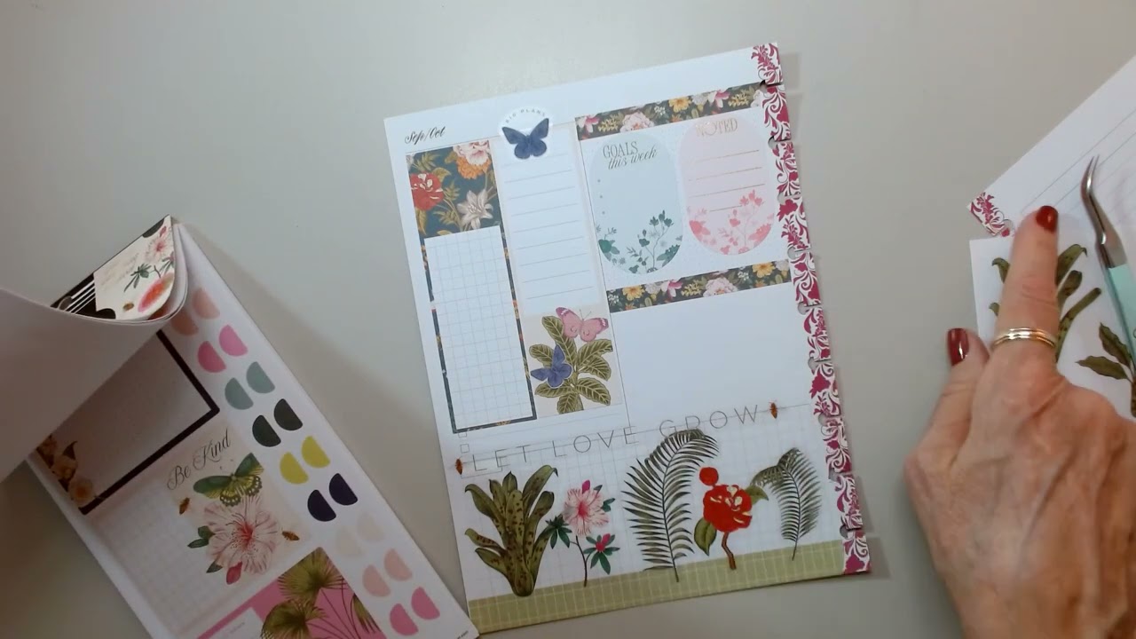 Sept. 30 - Oct. 6 - Dashboard Layout - Happy Planner Feathers & Flowers
