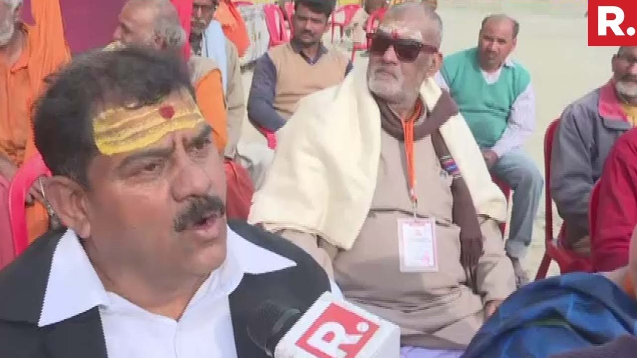 As #CongInsultsKumbh, Republic TV Speaks To Robert Vadra's Aide Who Is At The Kumbh