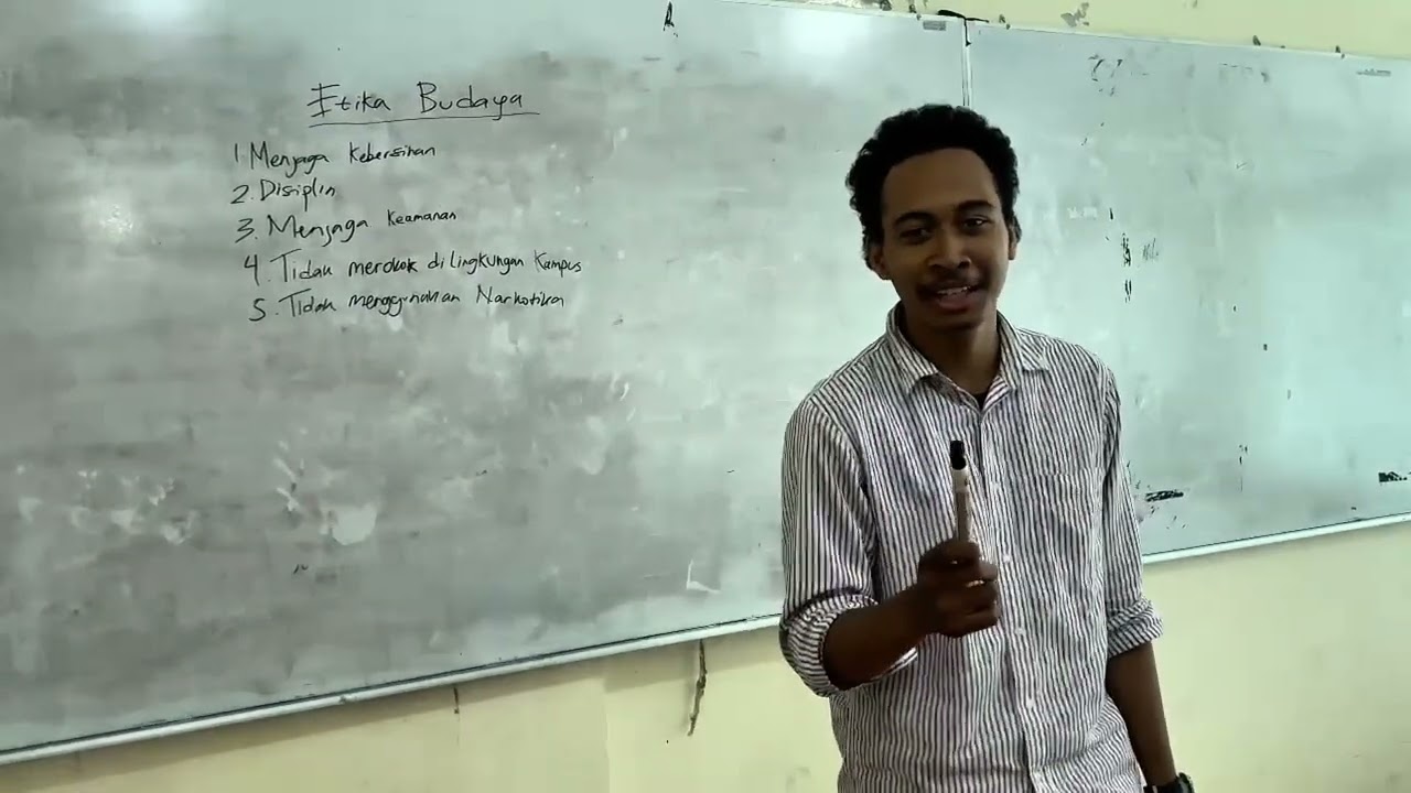 Tugas etika budaya mengenai kode etik