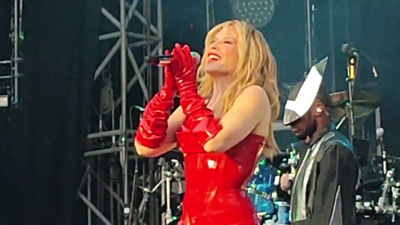 Kylie Minogue - In Your Eyes / Get Outta My Way  , live at (Jazz Open 2025 ) Stuttgart 9.July 2025
