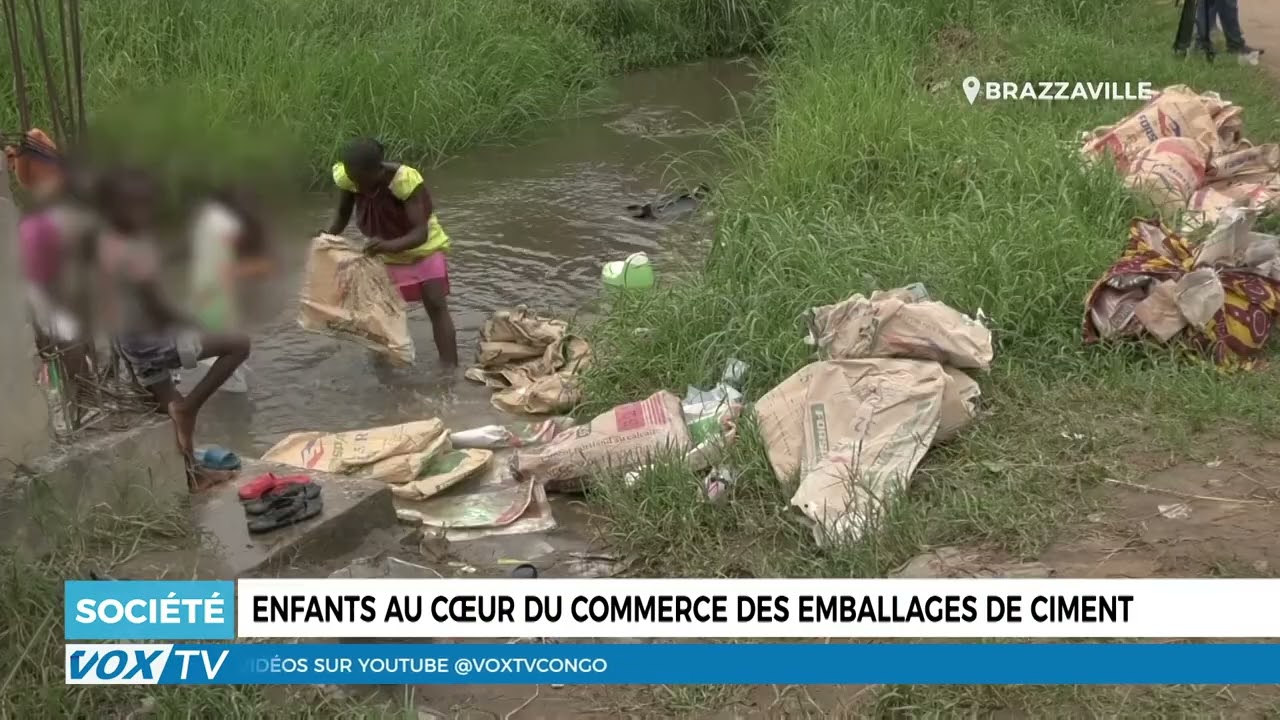 Enfants au cœur du commerce des emballages de ciment