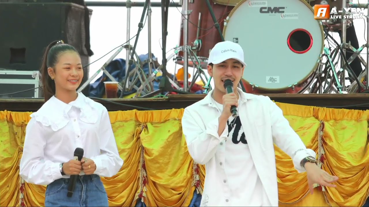 ยูกิ เพ็ญผกา X นก พงศกร ร่วมรับเชิญบนเวที งานรำลึกแม่ฮันนี่ ศรีอีสาน 4 เม.ย.64