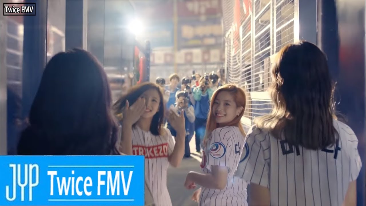 TWICExCosmic Girls (트와이스) 