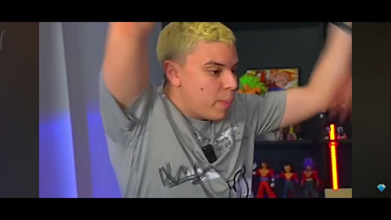 Mamá wuevo Que Hicistes Donato Rompistes mi Teléfono 🤣
