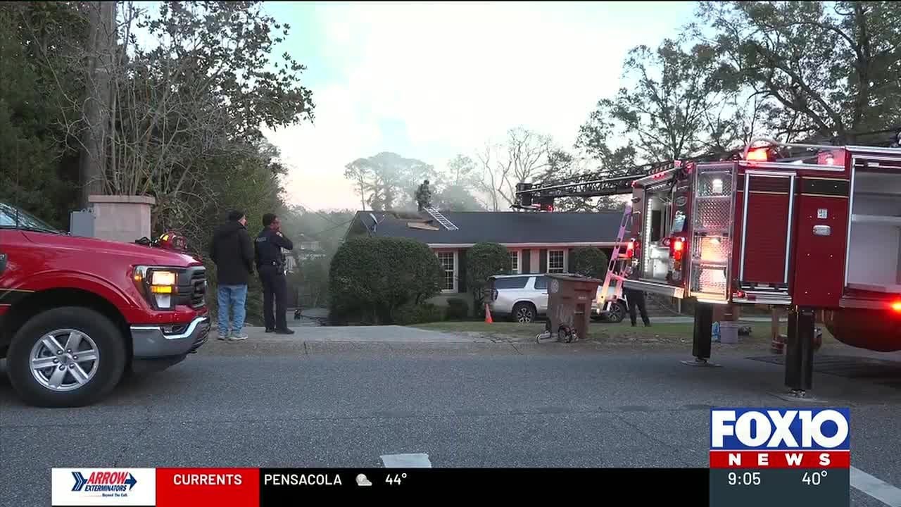 Mobile Fire-Rescue working fire on Ashley Drive