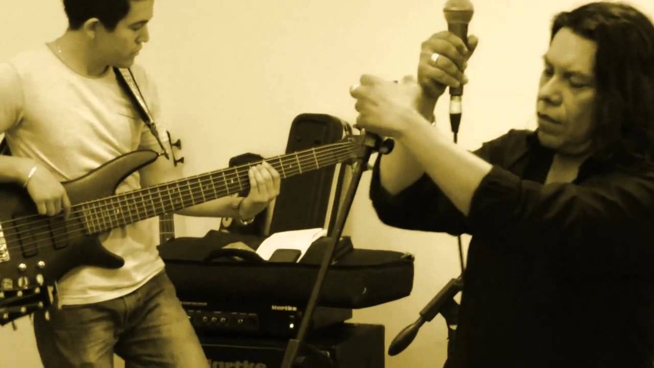 CUERVOS DE POE - Suburbia [Full Rock Full Trujillano]