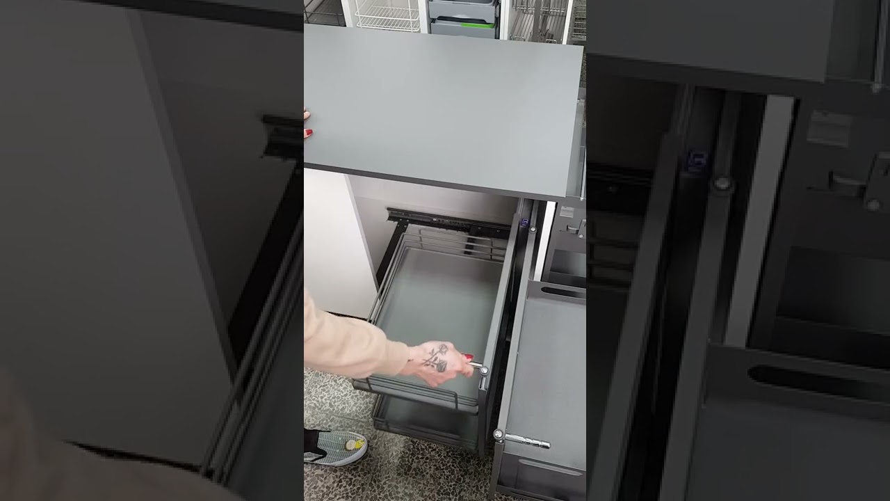 Kosz do szafki narożnej Magic Corner Nomet z p&oacute;łkami typu BOX