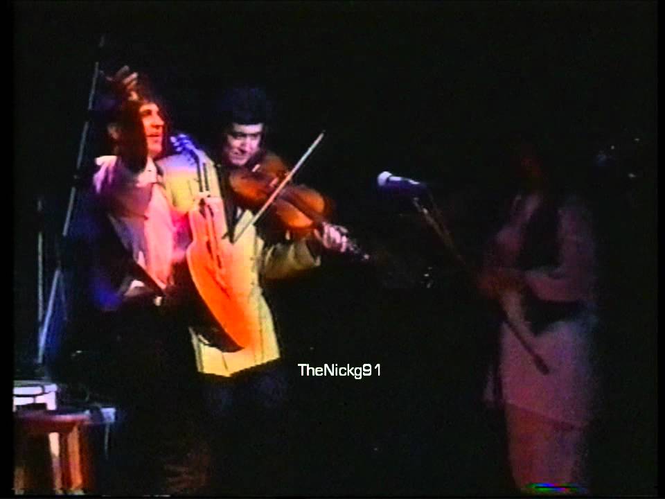 ΦΥΓΕ ΚΙ ΑΣΕ ΜΕ ΤΣΑΛΙΓΟΠΟΥΛΟΥ - ΝΤΑΛΑΡΑΣ