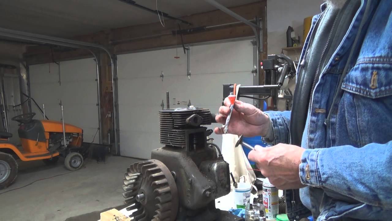 Valve removal and lapping on the old Wisconsin