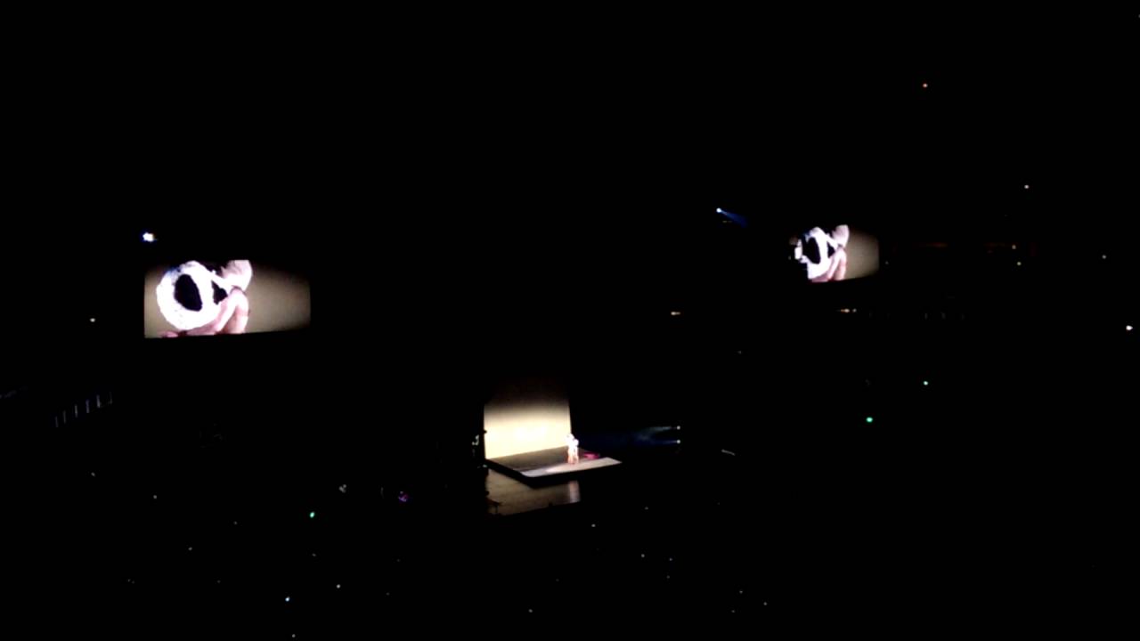 Sia - Titanium (Seattle - 9/29/2016)