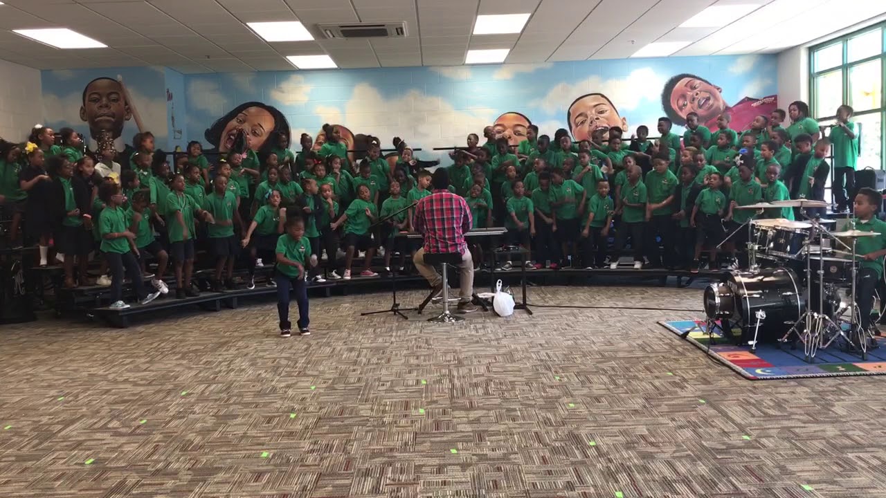 KIPP STRIVE PRIMARY sings 