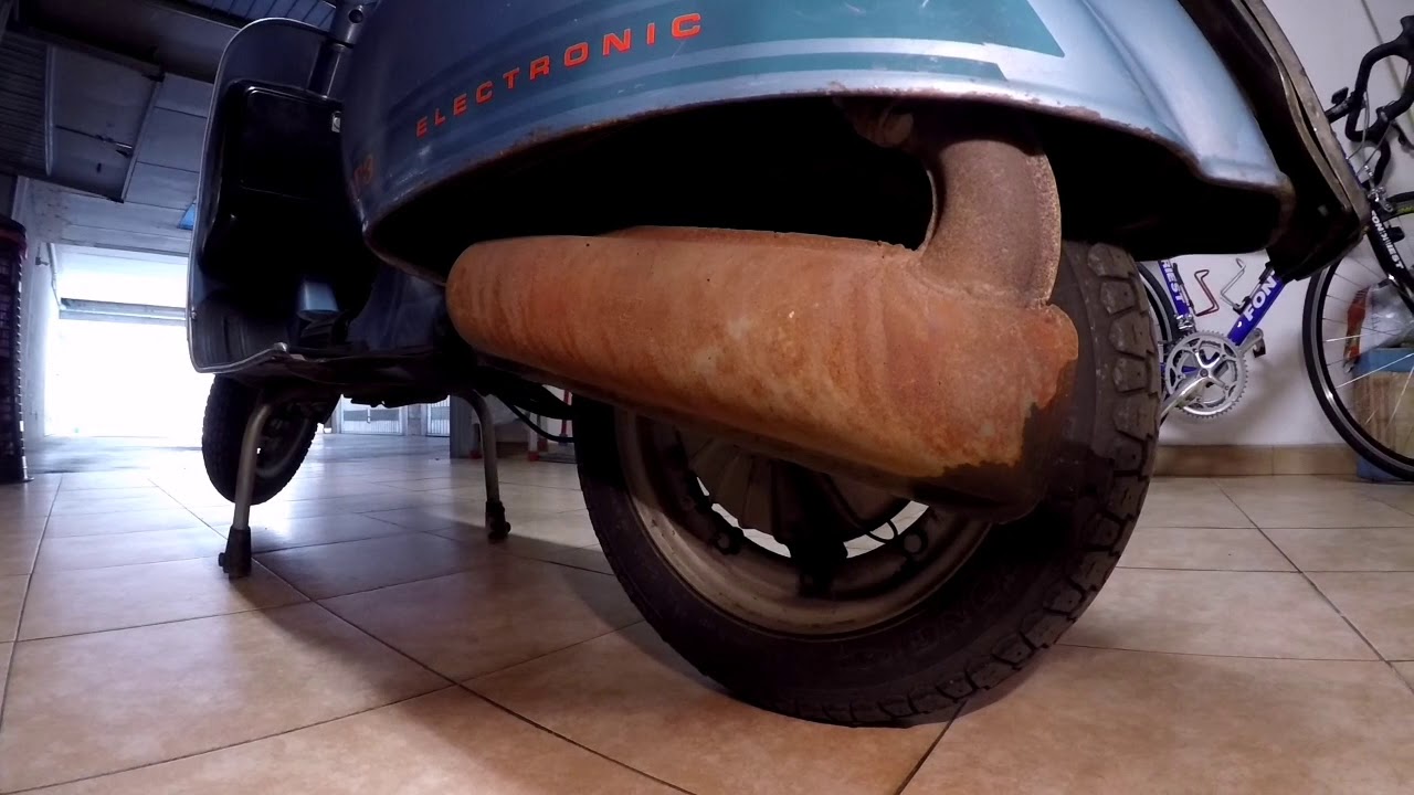 Restaurare scarico Vespa Et3 125 primavera del 1982