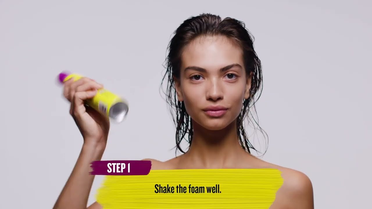 TIGI - BED HEAD Bigger The Better Volume Foam Shampoo Anwendung
