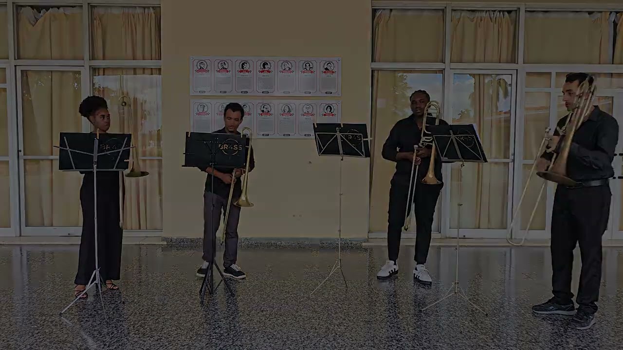 BR4SS: Homenaje a Fariñas - Son de la Loma. Galardón Joven Intérprete, categoría A.