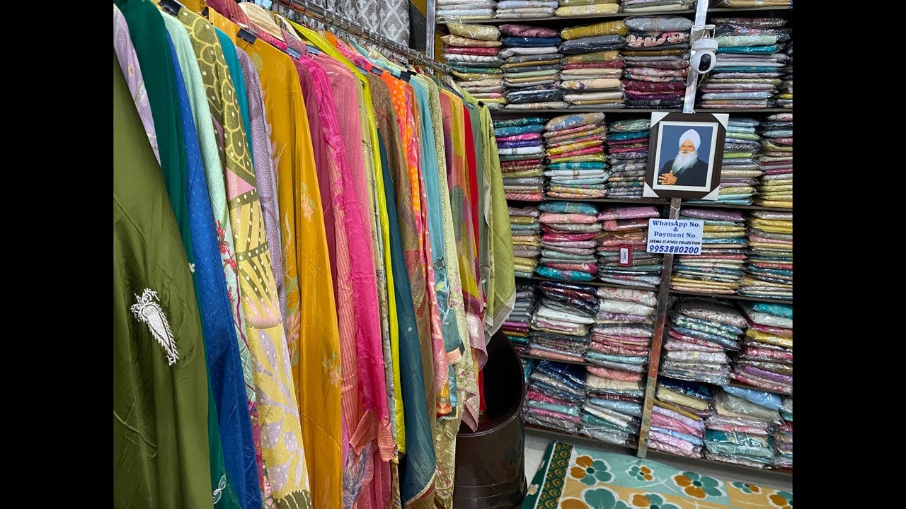 ब्रांडेड सूट 1050 रुपये में (9953880200)🙏🏻🙏🏻