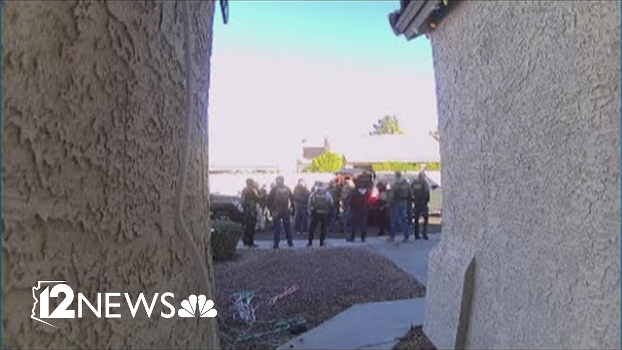 East Valley restaurant chain investigated by Homeland Security