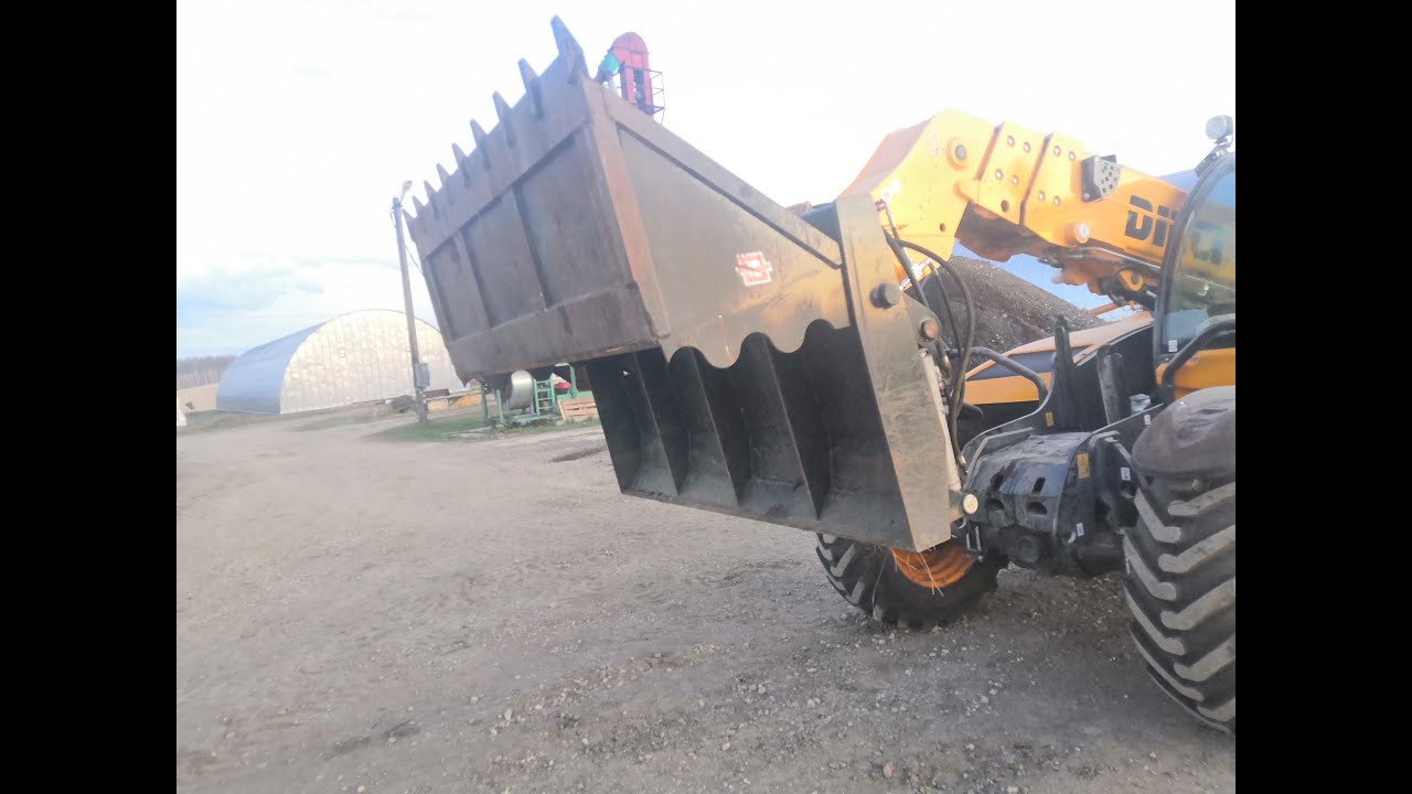 Телескопический погрузчик Dieci 38.10 Челюстной ковш.
