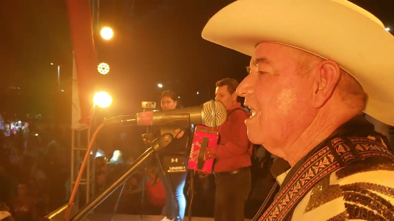 Beto hernandez y su Tropical del bravo  costa de #hermosillo contrataciones 6621030905